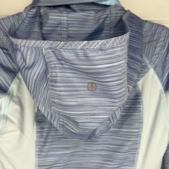 Lululemon Run: Make A Break Jacket Twisted Stripe Caspian Blue - Picture 6 of 9
